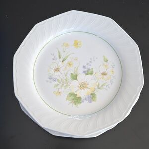 Mikasa Hospitalit Evergreen Set Of 3 Salad Plates White Floral Dinner Plate
